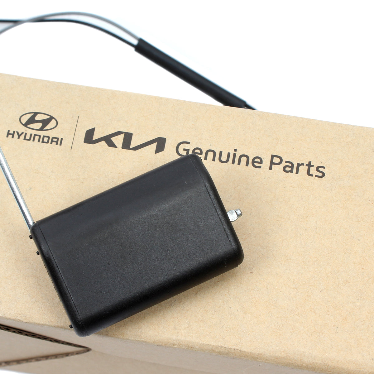 GENUINE Fuel Gauge Sending Unit for 2003-2004 Kia Sorento 311503E300