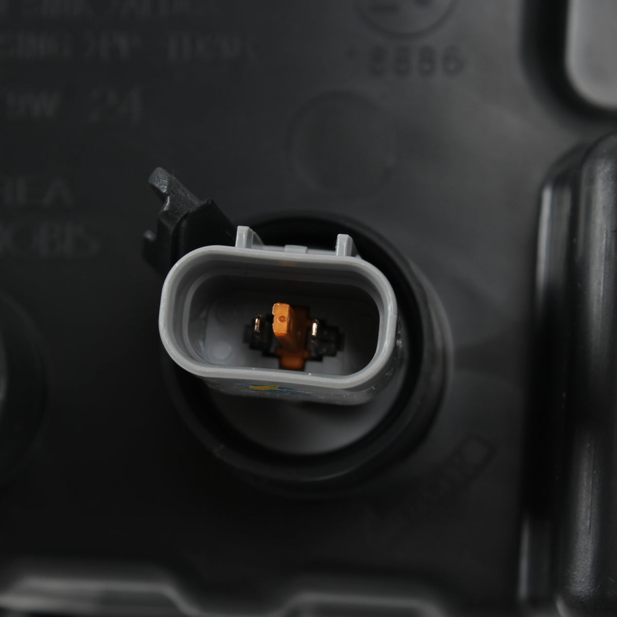 GENUINE LED Fog Lamp &amp; Connector RIGHT RH for 19-20 Hyundai Santa Fe 92202S1100