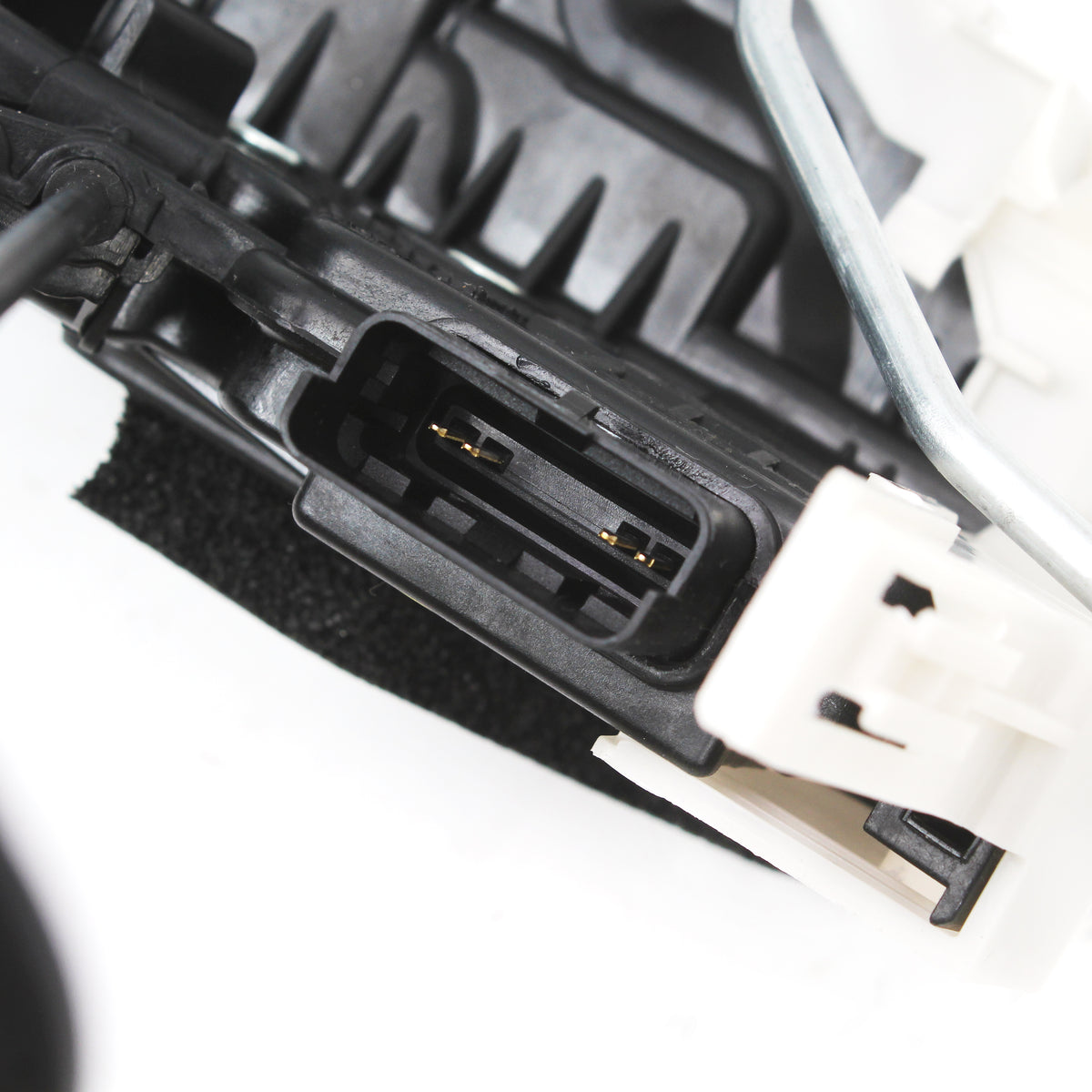 GENUINE Front Door Lock Actuator RIGHT for 14-18 Kia Forte Forte5 81320A7011