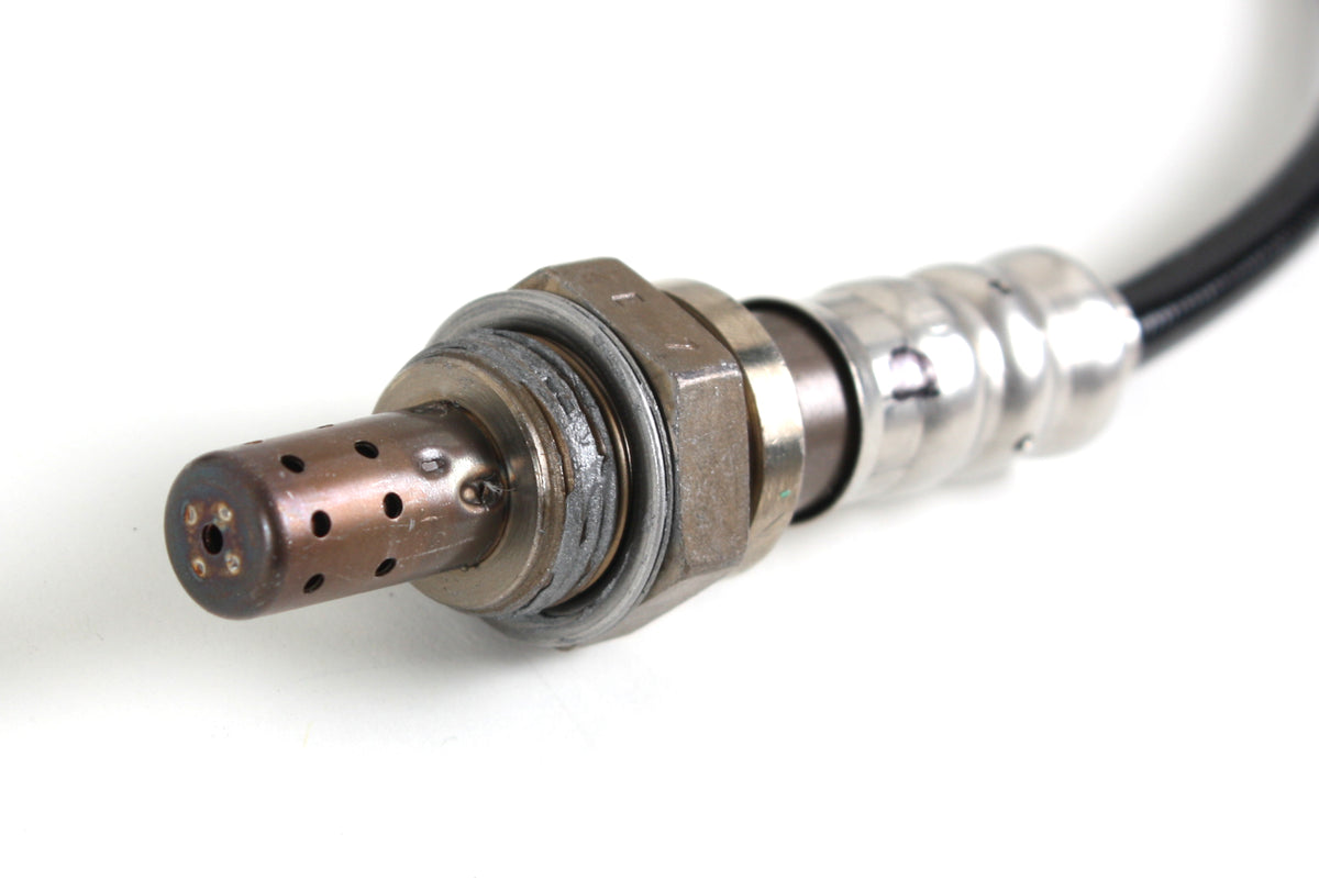 GENUINE O2 Oxygen Sensor Lower Left Fits 03-08 Hyundai Kia 2.7L OEM 3921037540