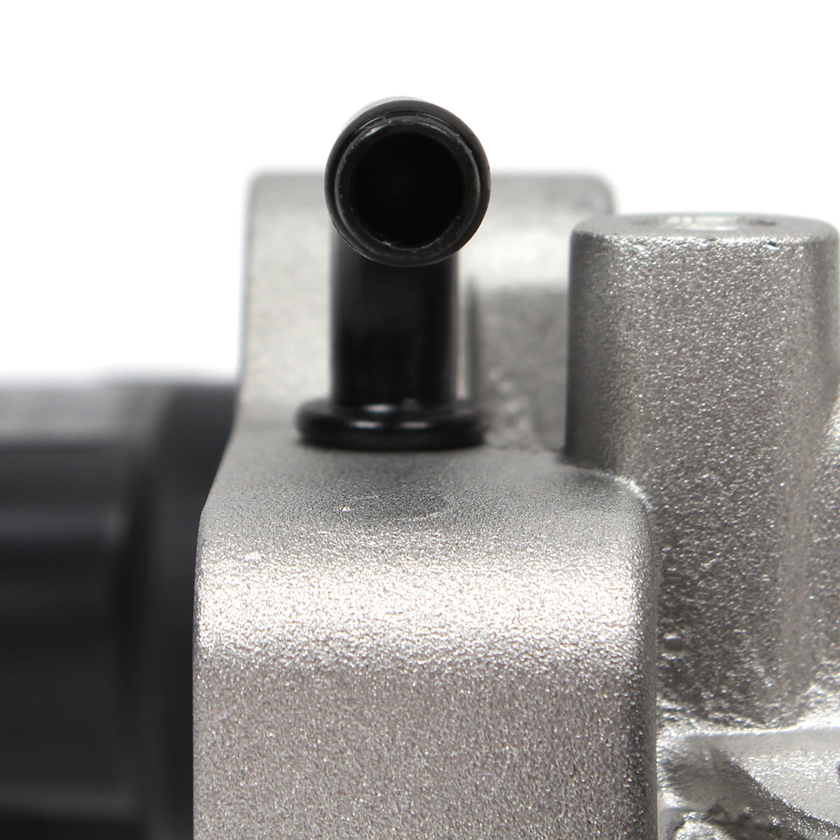 GENUINE Throttle Body Fits 2001-2005 Hyundai Accent 1.6L DOHC OEM 3510026600