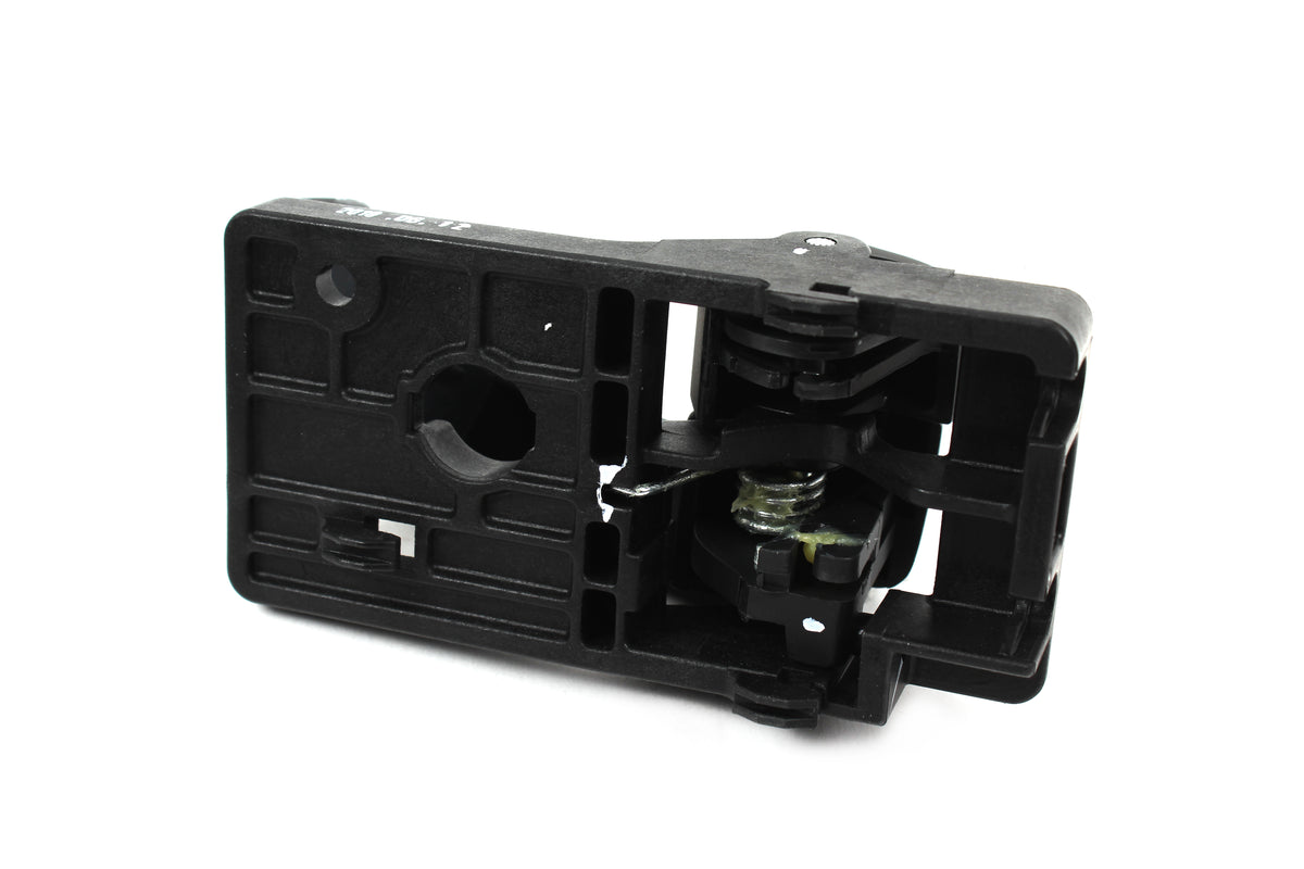 GENUINE Inside Door Handle FRONT LEFT for 2008-2009 Hyundai Tucson 826102E000WK