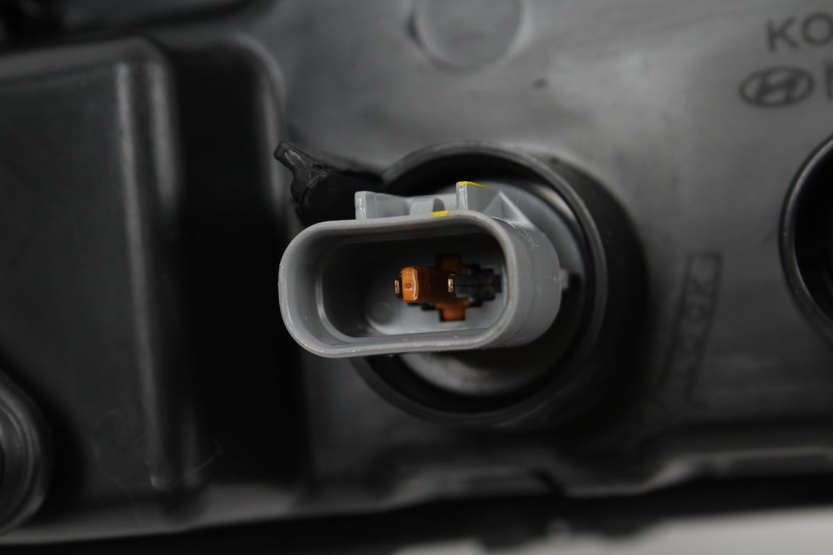 GENUINE LED Fog lamp Light LEFT &amp; RIGHT for 19-20 Hyundai Santa Fe 92201S1100