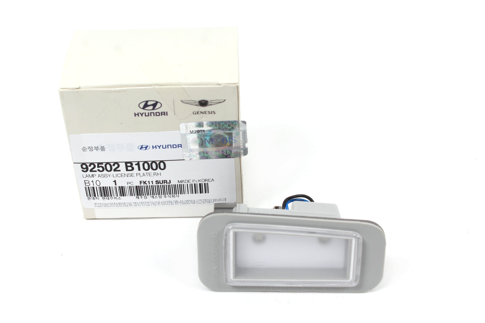 GENUINE License Plate Light lamp RIGHT PASSENGER for 2015-16 Genesis 92502B1000