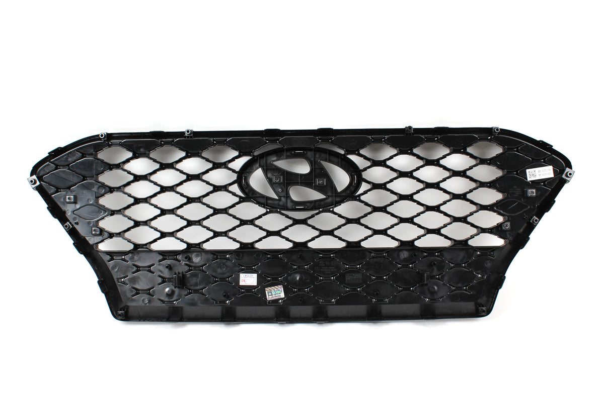 GENUINE Radiator Grille &amp; Upper Cover Sight Shield BLACK for 18-20 Hyundai Kona